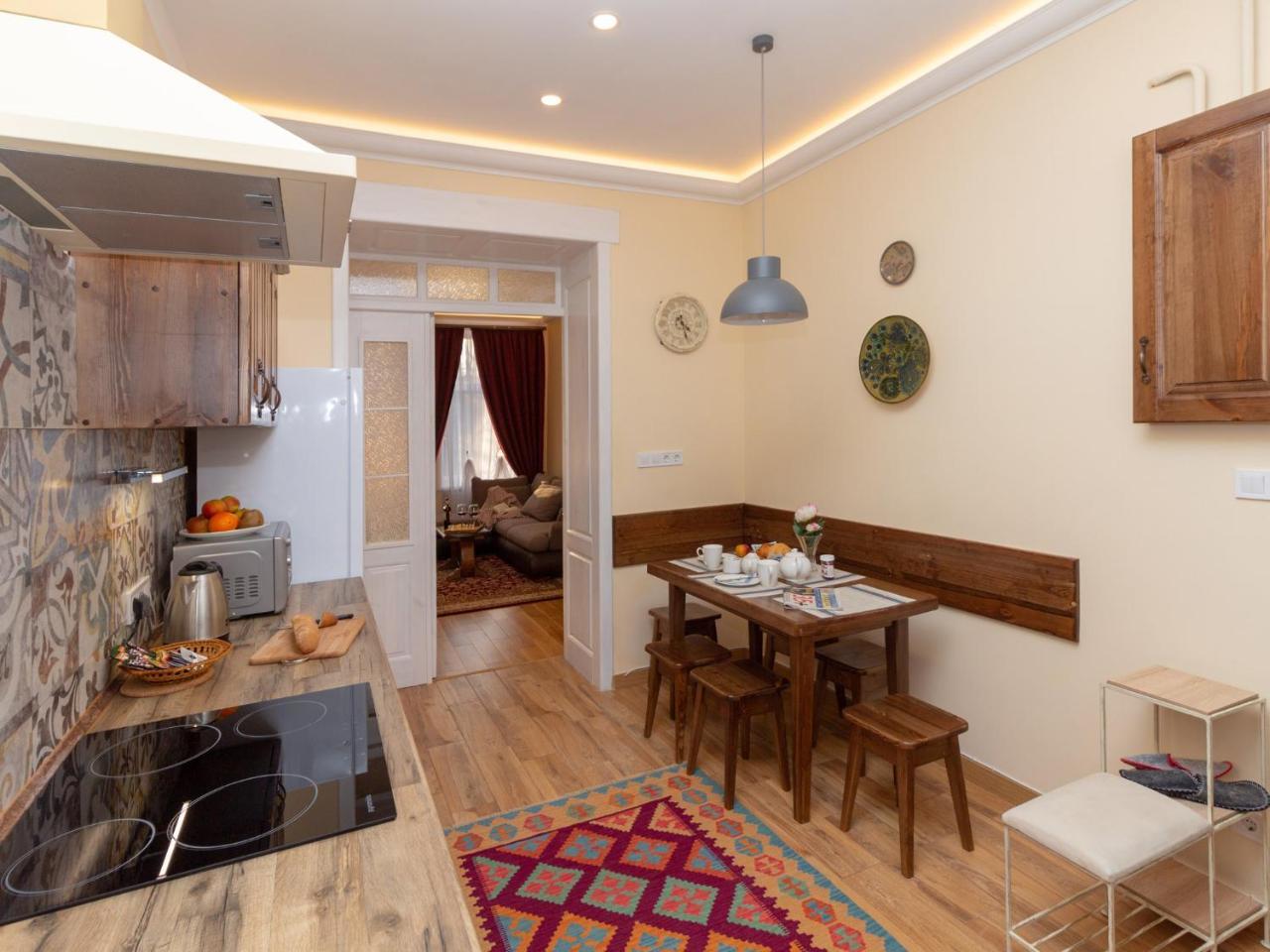 Lviv Suites At Pidmurna St. 20 المظهر الخارجي الصورة